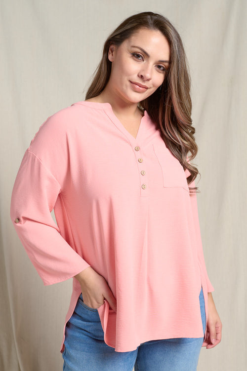 Curvy Split V-Neck 3/4 Sleeve Flowy Top