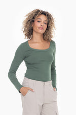 Slim Fit Scoop Neck Long Sleeve Top