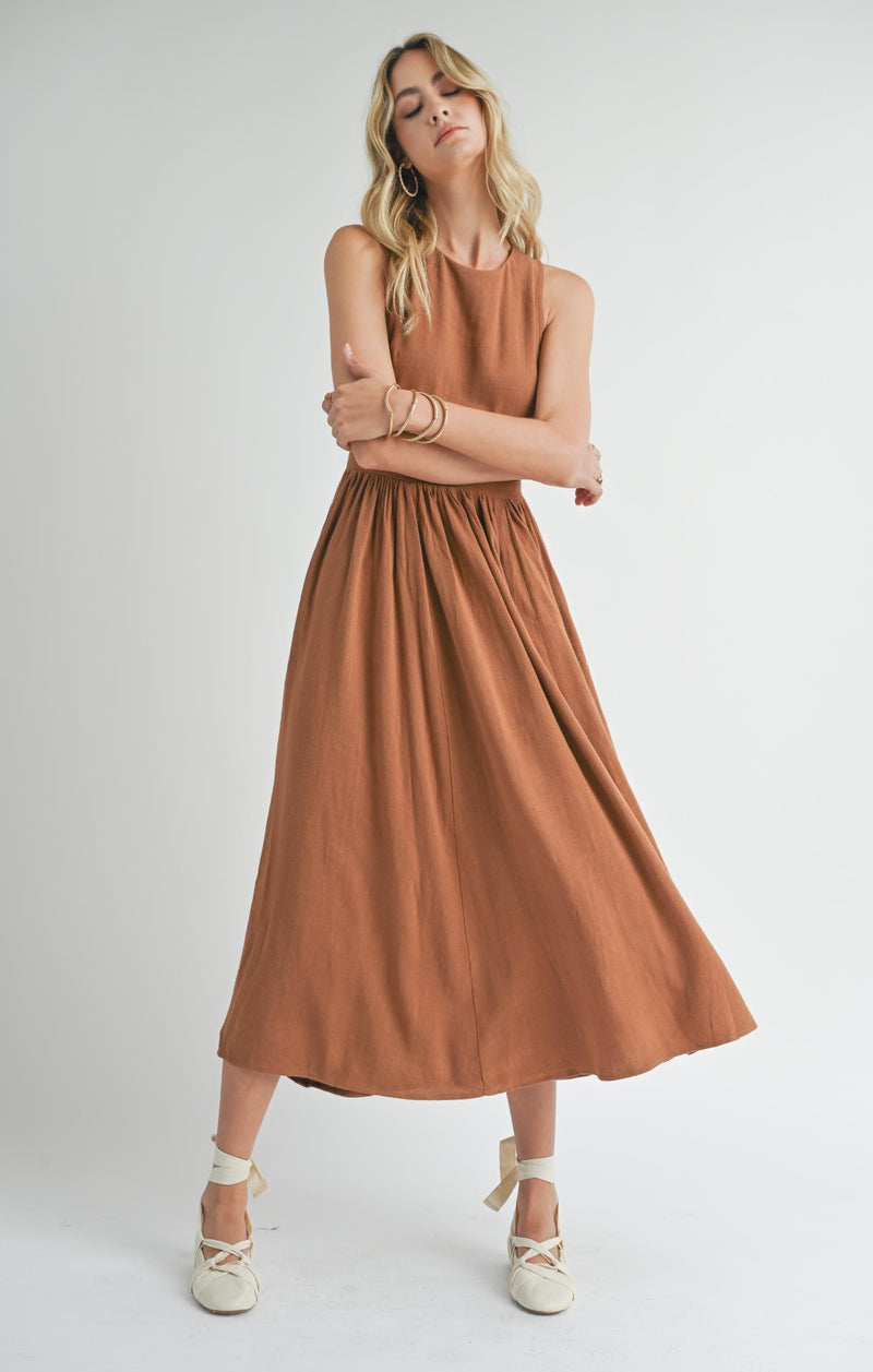 Sugarloaf Buttoned Back Midi Dress