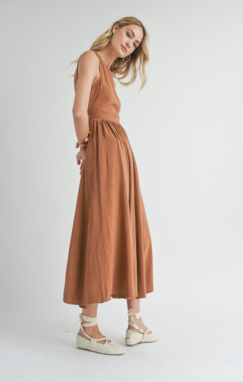 Sugarloaf Buttoned Back Midi Dress